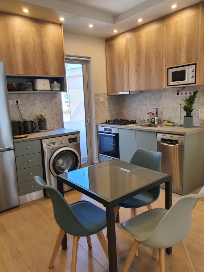 Tony'S Suite With Parking Ateny Zewnętrze zdjęcie